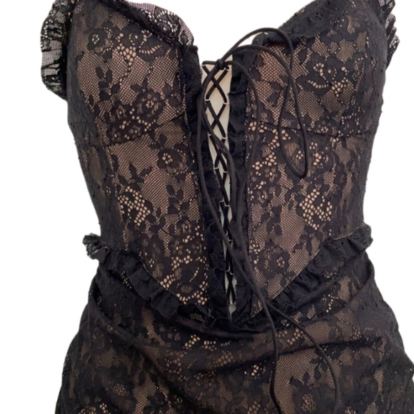 For Love And Lemons Size M Lace Ruched Black Dress Lace Up Midi Adjustable Strap - Picture 3 of 7